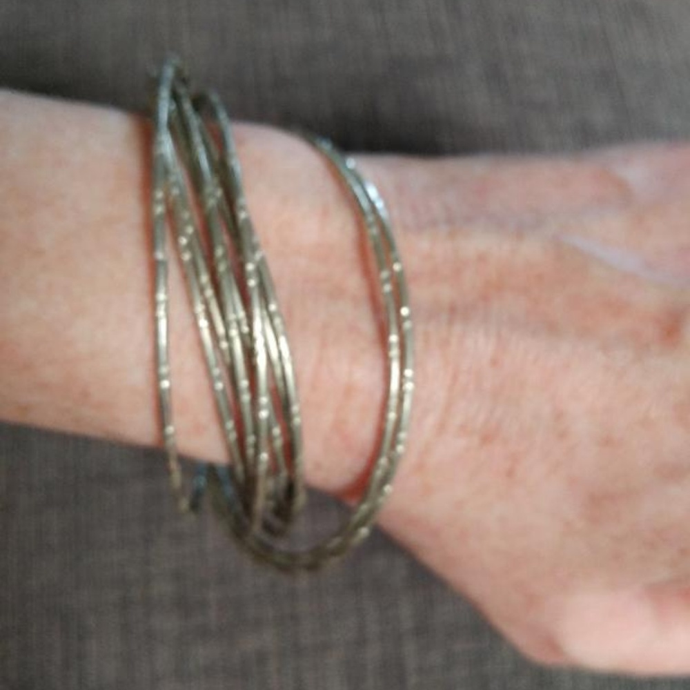 Bangle bracelet - silver - Picture 4 of 5